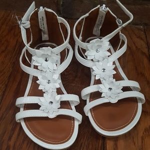Girls sandals